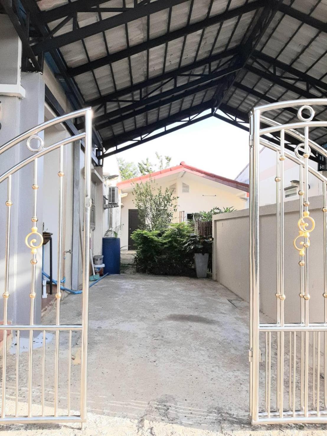 Rutcha Homestay Betong รัชชา โฮมสเตย์ เบตง Exterior photo